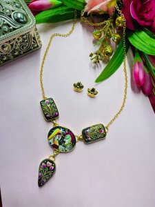 Handpainted Traditional Set